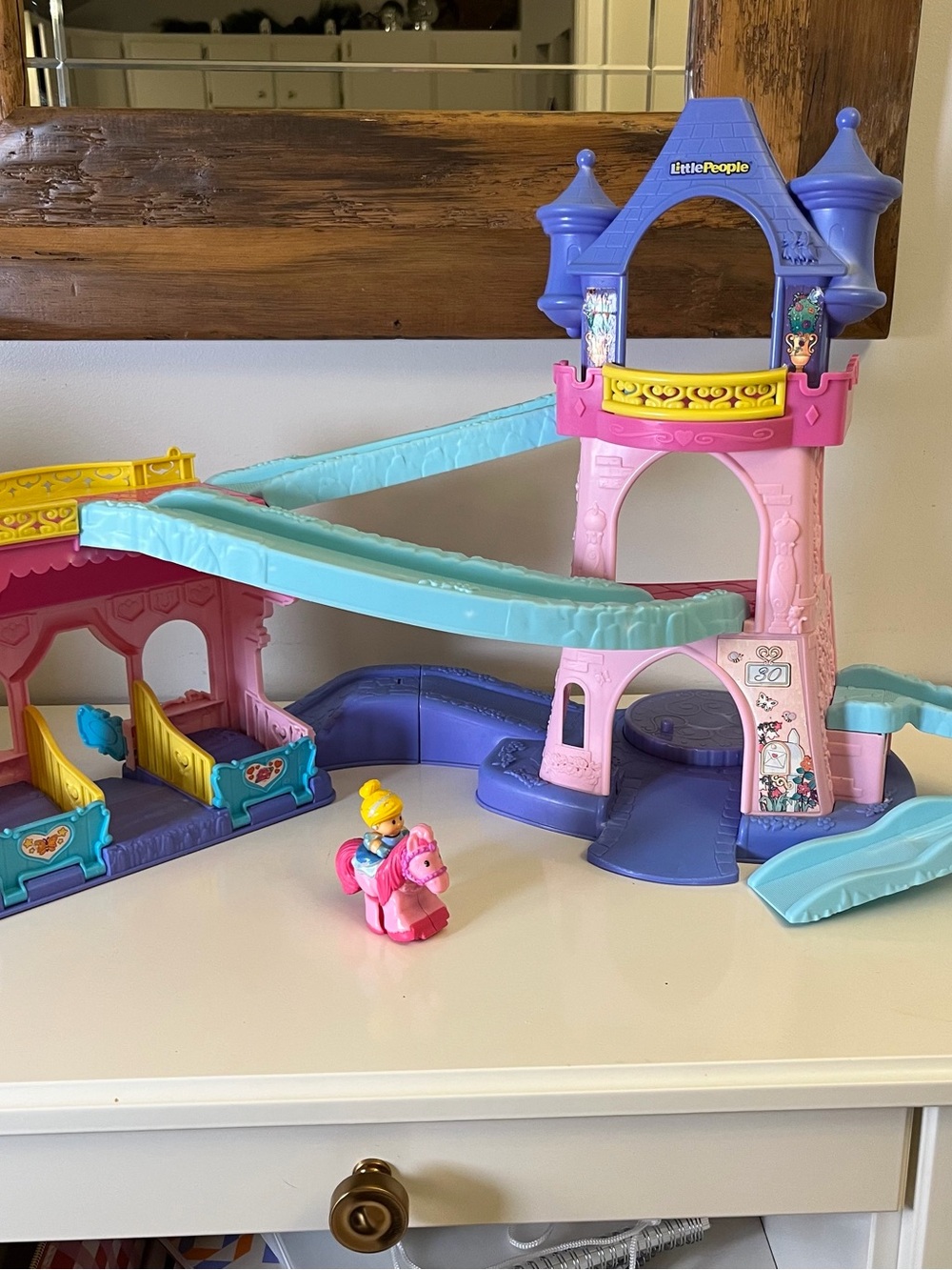 Fisher Price Little People Disney Princess Klip Klop Castle W/ Cinderella Pink